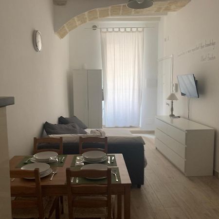 Casa Morola Monolocale Appartement Trani Buitenkant foto