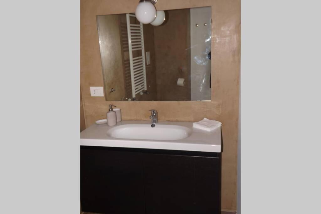 Casa Morola Monolocale Appartement Trani Buitenkant foto